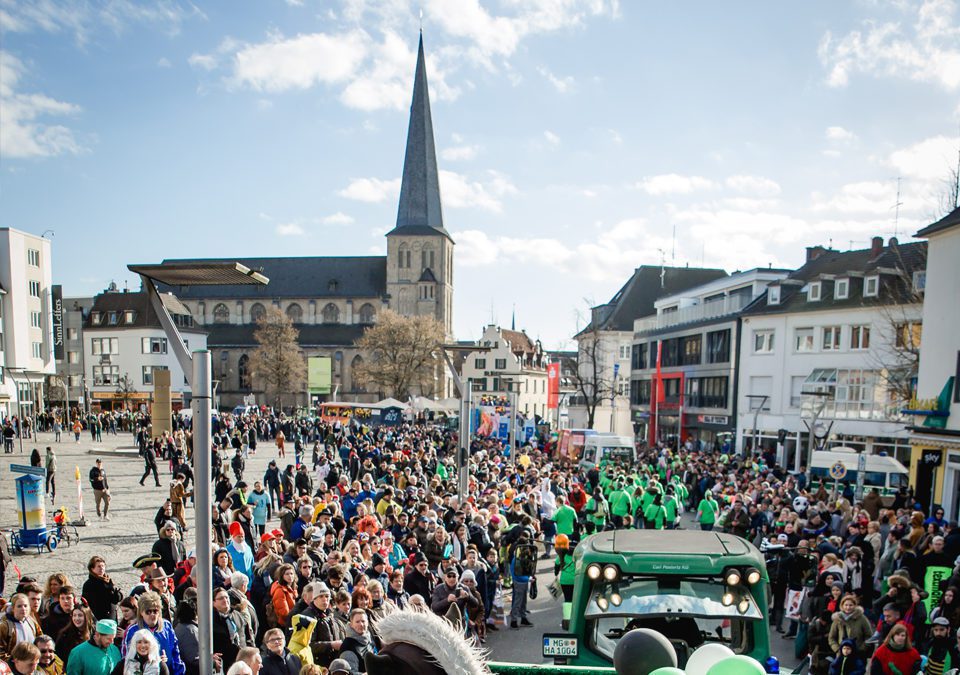 Gladbach jeckes Narrennest im Strassenkarneval